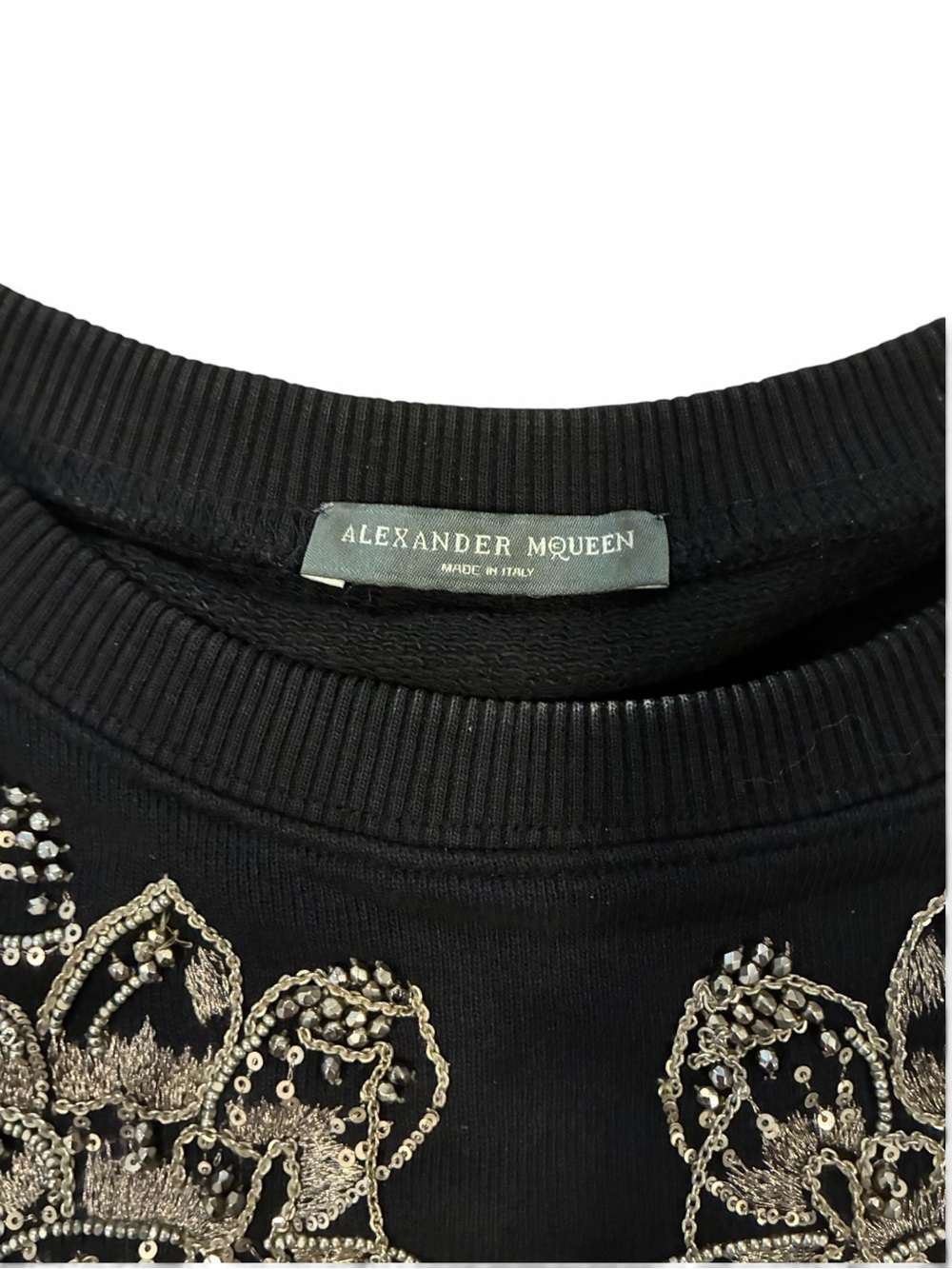 Alexander McQueen 426536 QGZ25 Embellished Floral Chain Sweatshirt IT 38 - Picture 4 of 7